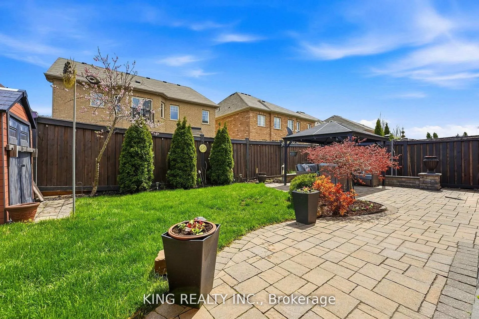 Photo 46 of 76 Chesney Crescent, Vaughan, Kleinburg — HOMEH