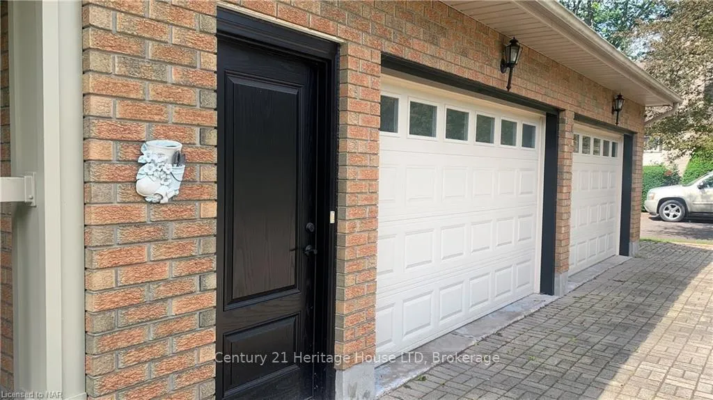 Photo 6 of 1084 Quaker Road, Pelham, Fonthill — HOMEH