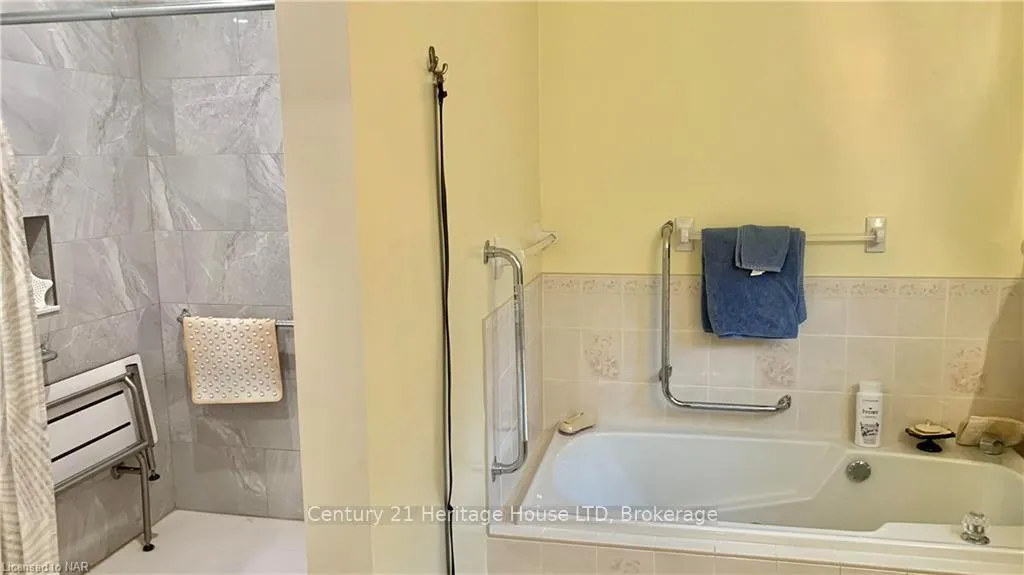 Photo 32 of 1084 Quaker Road, Pelham, Fonthill — HOMEH