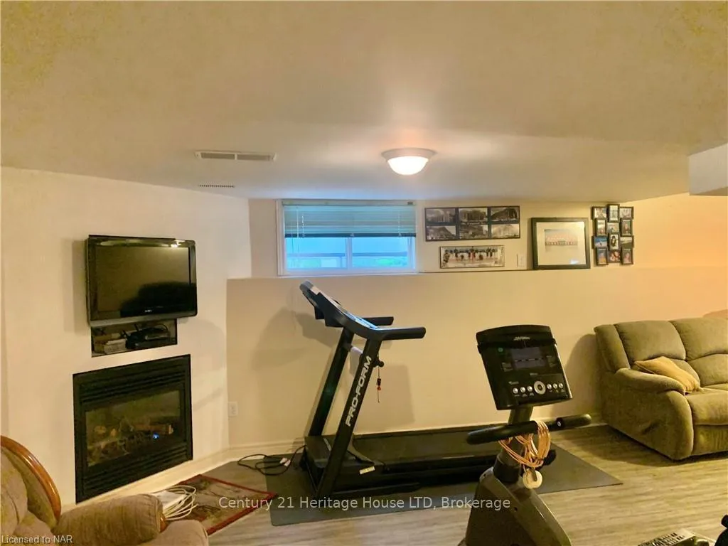 Photo 44 of 1084 Quaker Road, Pelham, Fonthill — HOMEH