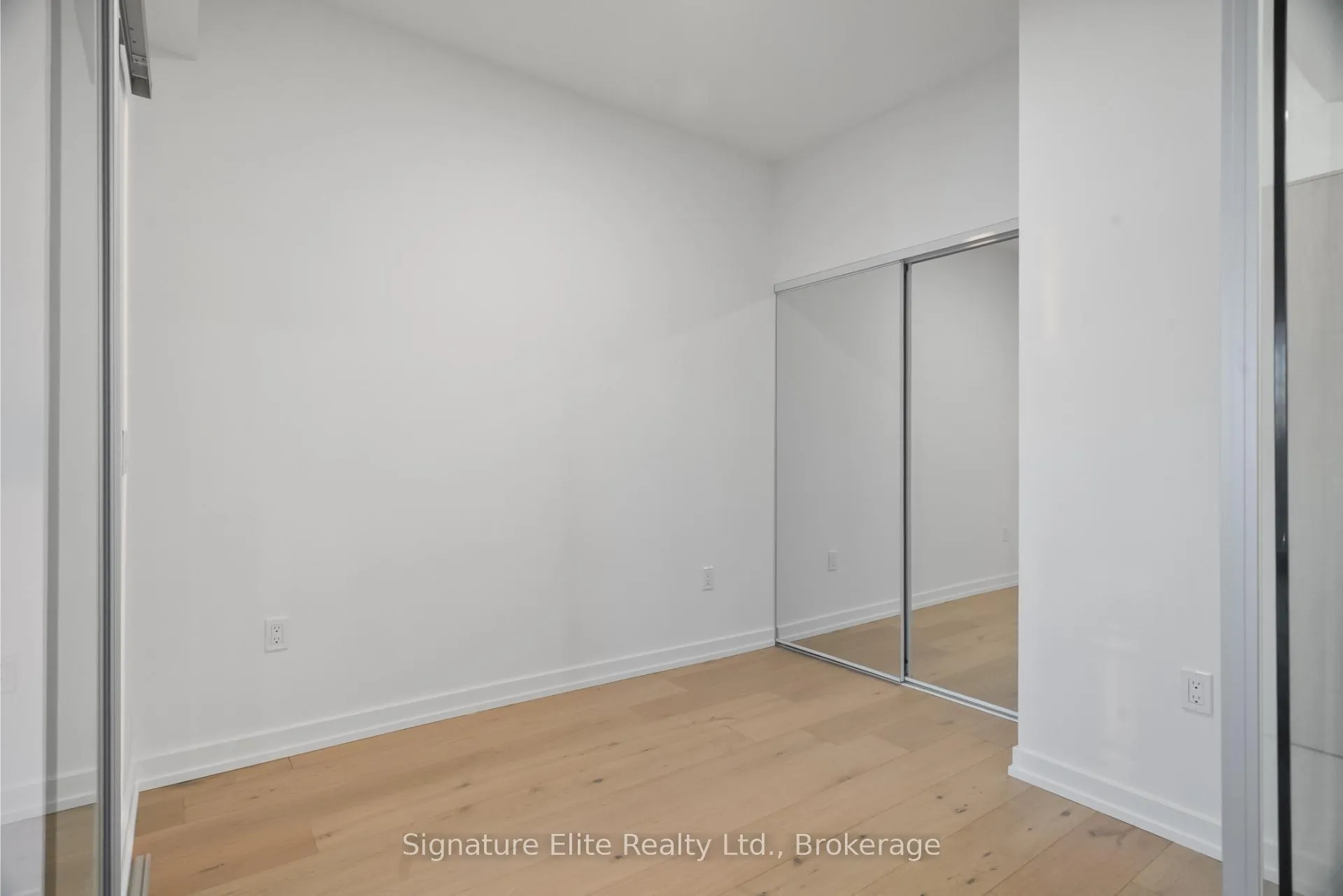 Photo 13 of Unit 520, 801 The Queensway, Etobicoke, Stonegate-Queensway — HOMEH