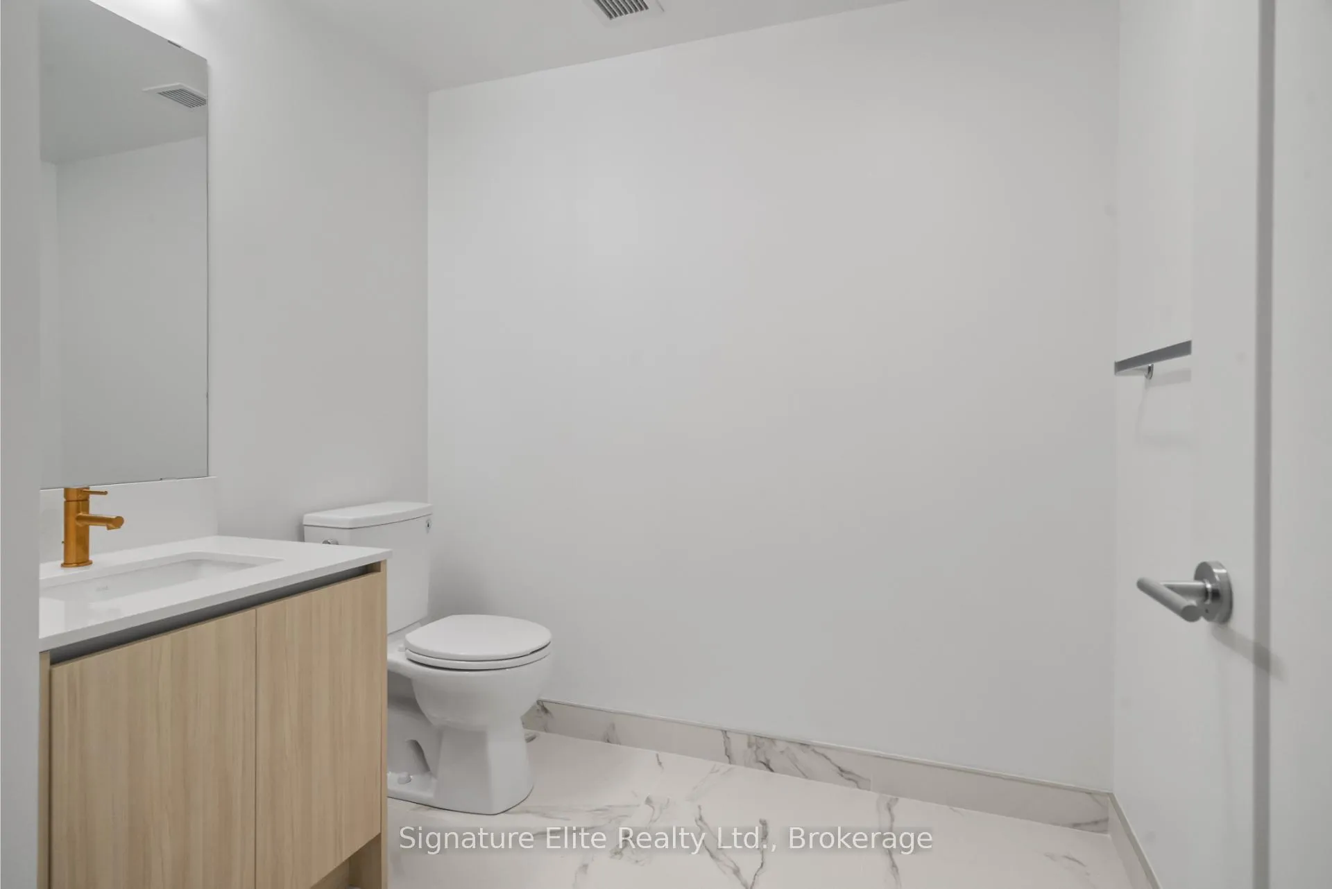 Photo 16 of Unit 520, 801 The Queensway, Etobicoke, Stonegate-Queensway — HOMEH