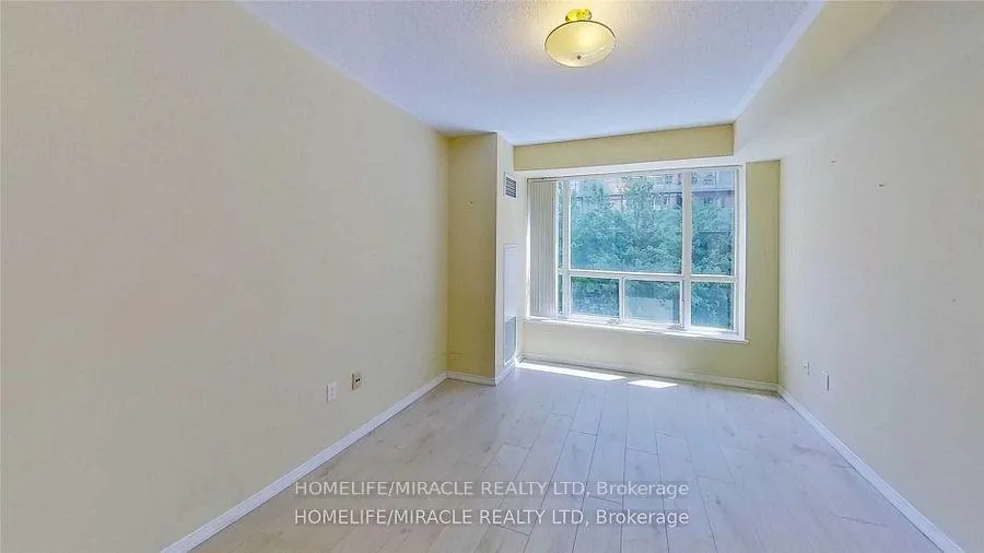 Photo 21 of Unit 304, 887 Bay Street, Toronto, Bay Street Corridor — HOMEH