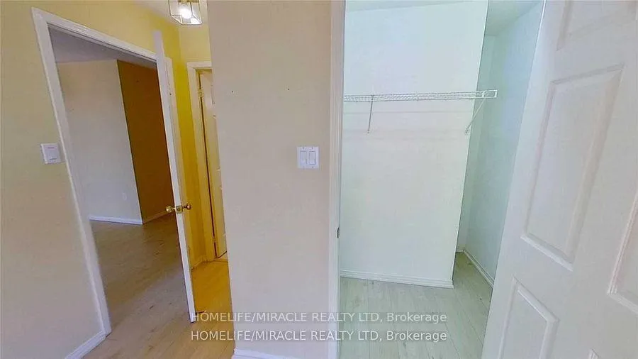 Photo 26 of Unit 304, 887 Bay Street, Toronto, Bay Street Corridor — HOMEH