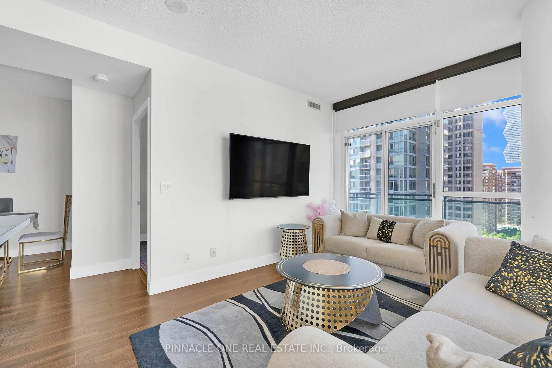 Photo 14 of Unit 1712, 223 Webb Drive, Mississauga, City Centre — HOMEH