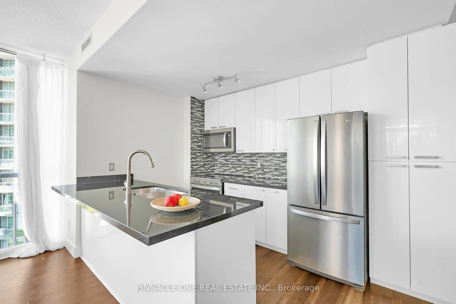 Photo 17 of Unit 1712, 223 Webb Drive, Mississauga, City Centre — HOMEH
