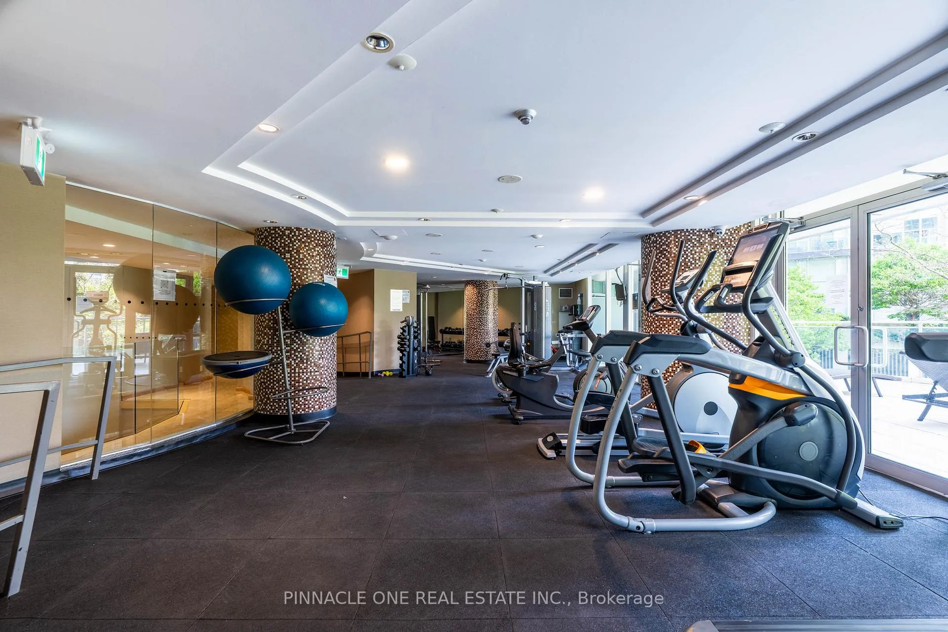Photo 32 of Unit 1712, 223 Webb Drive, Mississauga, City Centre — HOMEH