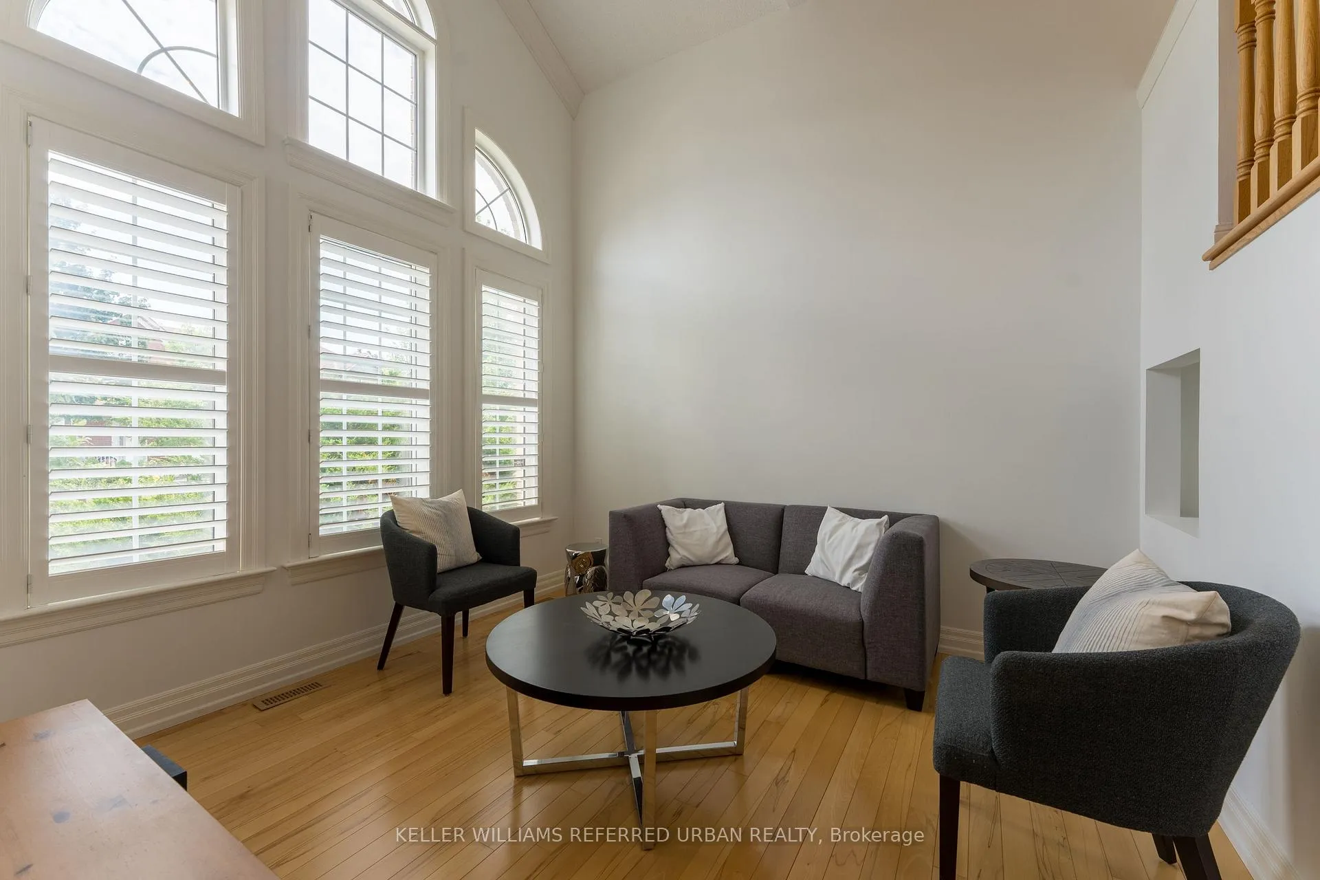 Photo 2 of 25 Ocean Avenue, Vaughan, Vellore Village — HOMEH