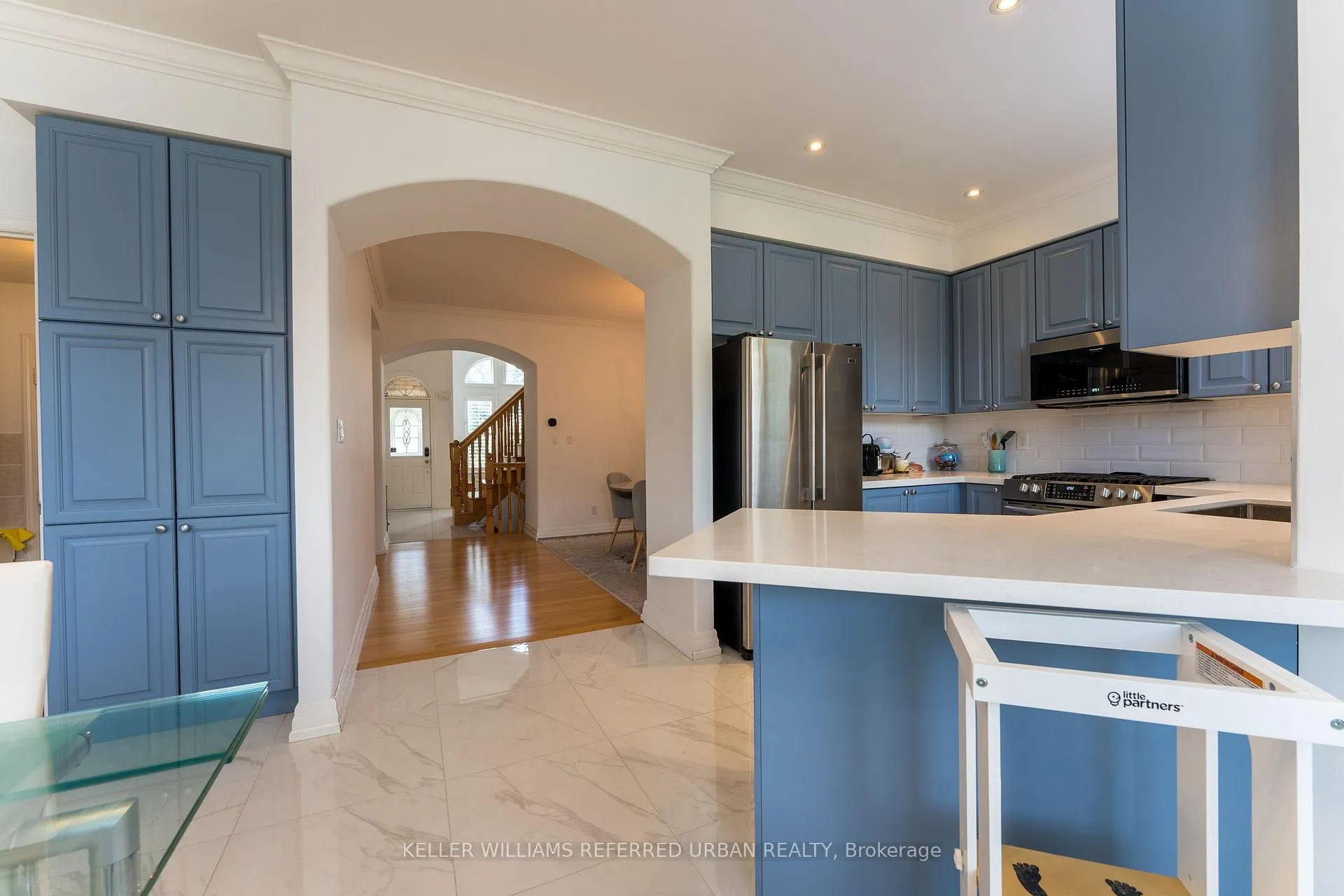 Photo 7 of 25 Ocean Avenue, Vaughan, Vellore Village — HOMEH