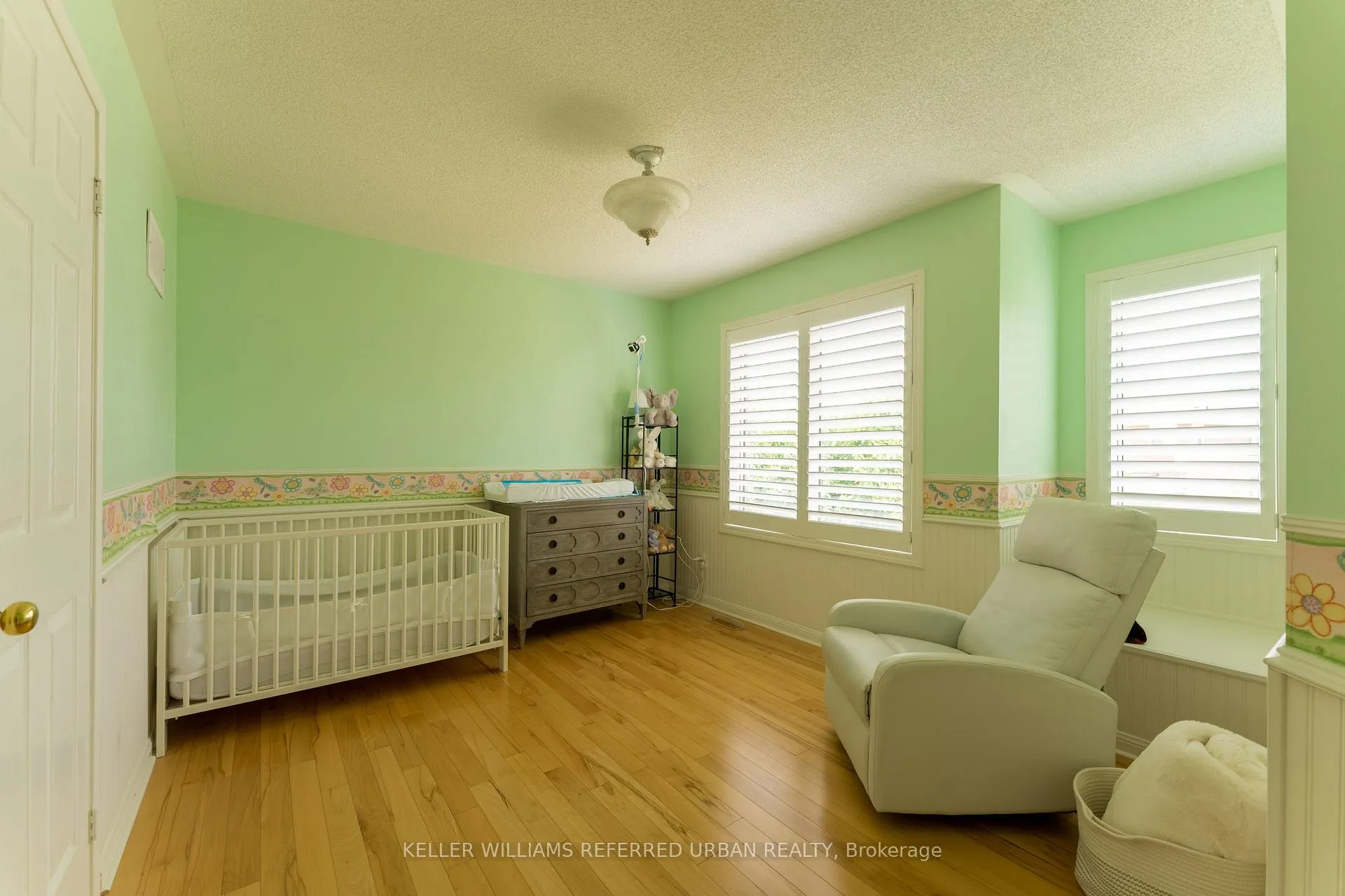 Photo 16 of 25 Ocean Avenue, Vaughan, Vellore Village — HOMEH