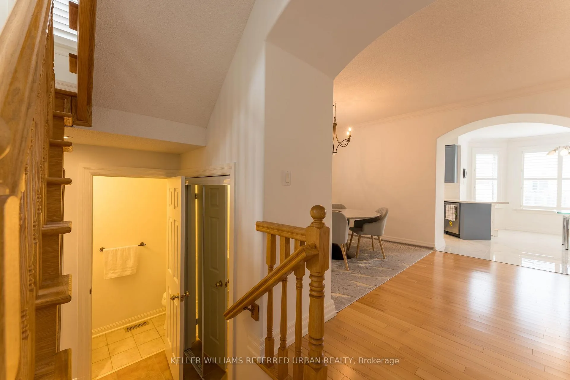 Photo 21 of 25 Ocean Avenue, Vaughan, Vellore Village — HOMEH