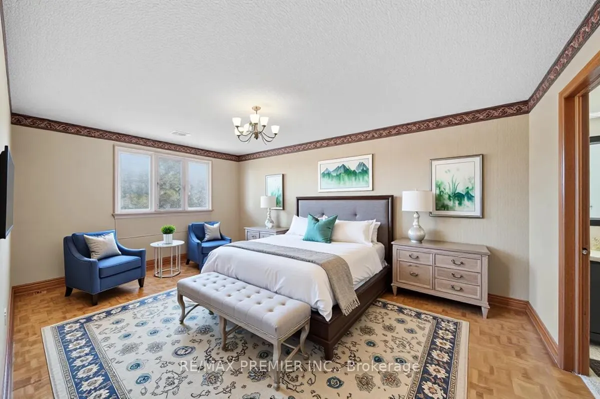 Photo 28 of 130 Jackman Crescent, Vaughan, West Woodbridge — HOMEH