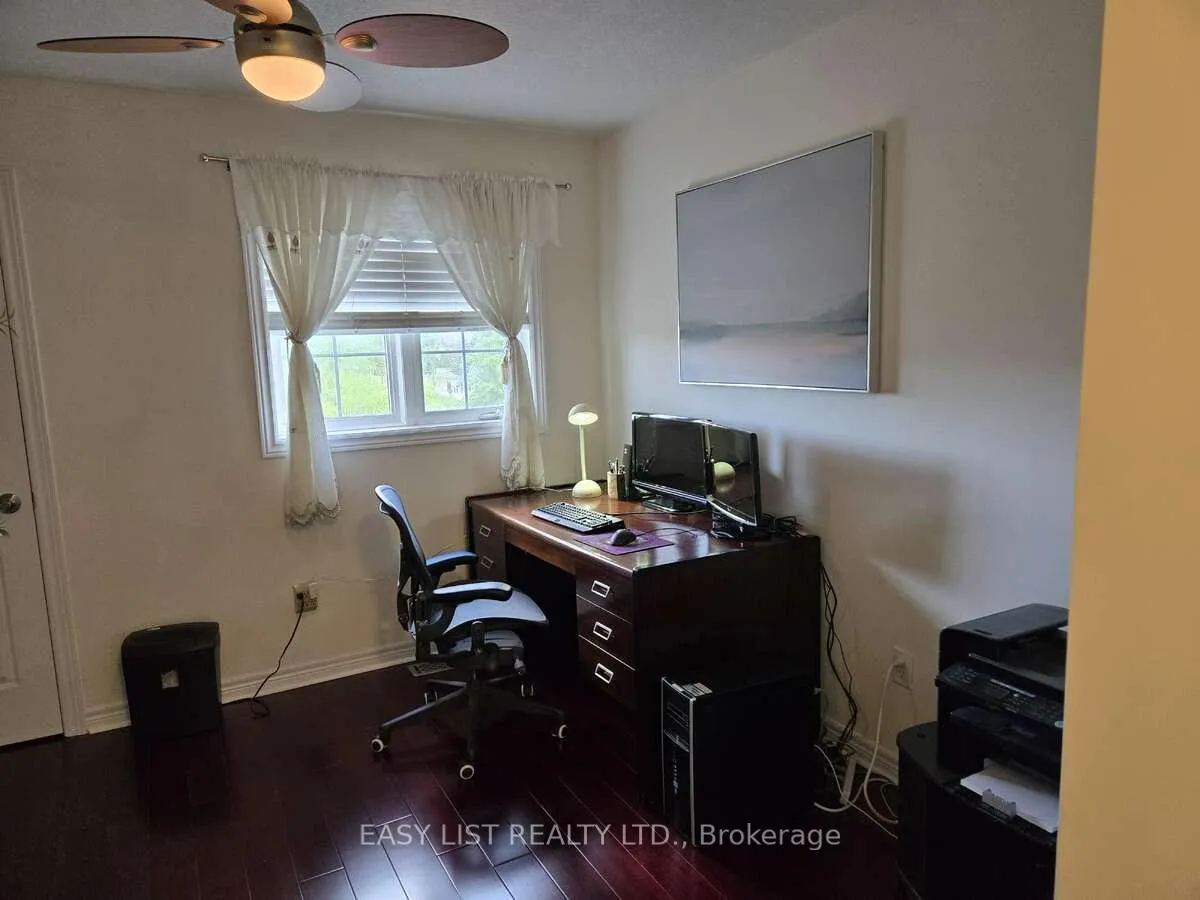 Photo 26 of 171 Stonebriar Drive, Vaughan, Maple — HOMEH