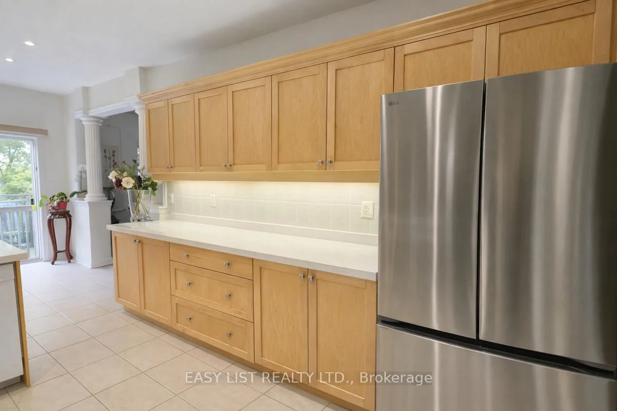 Photo 69 of 171 Stonebriar Drive, Vaughan, Maple — HOMEH
