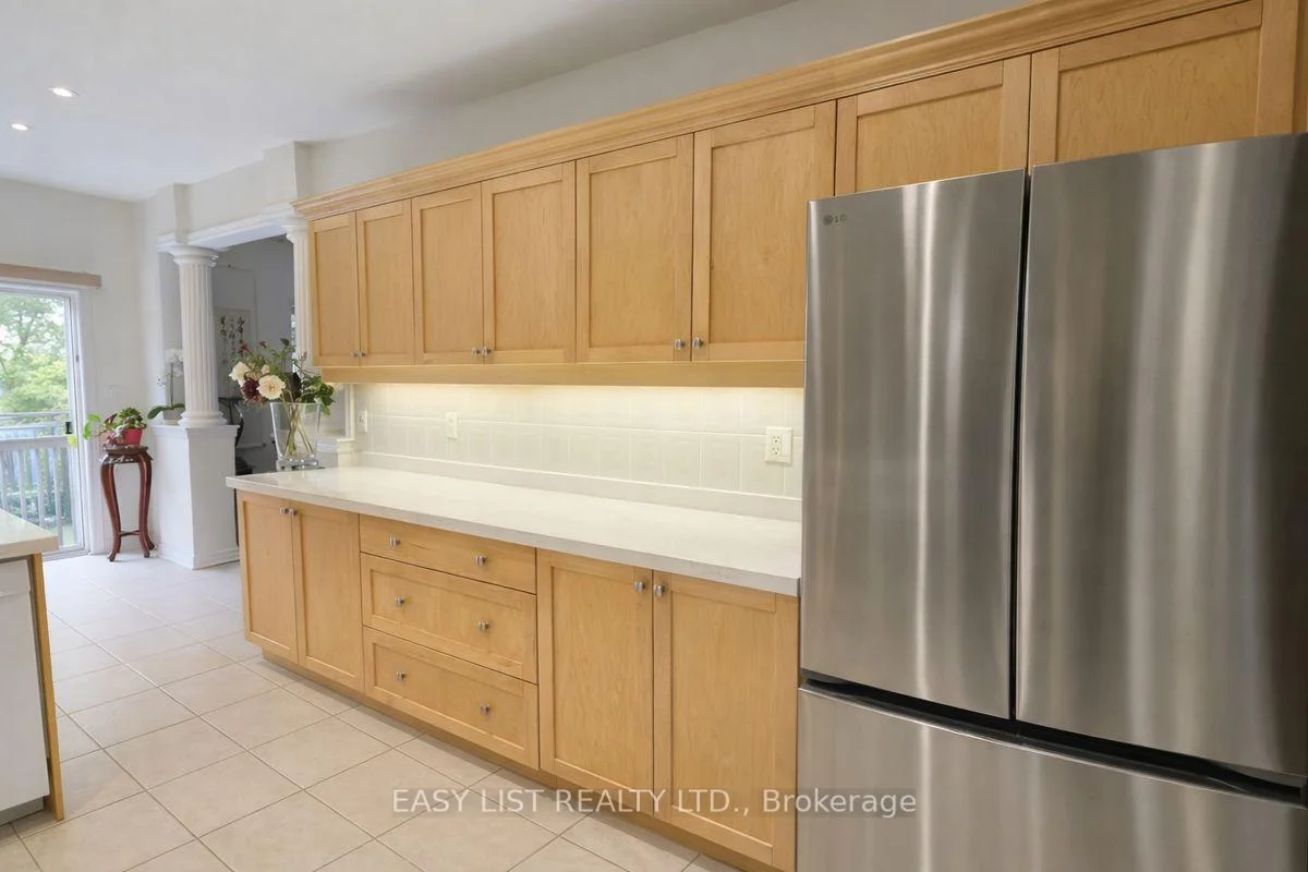 Photo 71 of 171 Stonebriar Drive, Vaughan, Maple — HOMEH