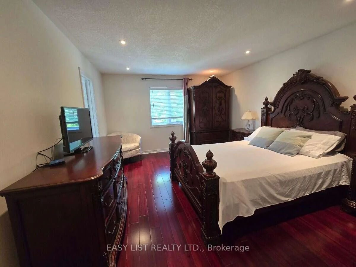 Photo 96 of 171 Stonebriar Drive, Vaughan, Maple — HOMEH