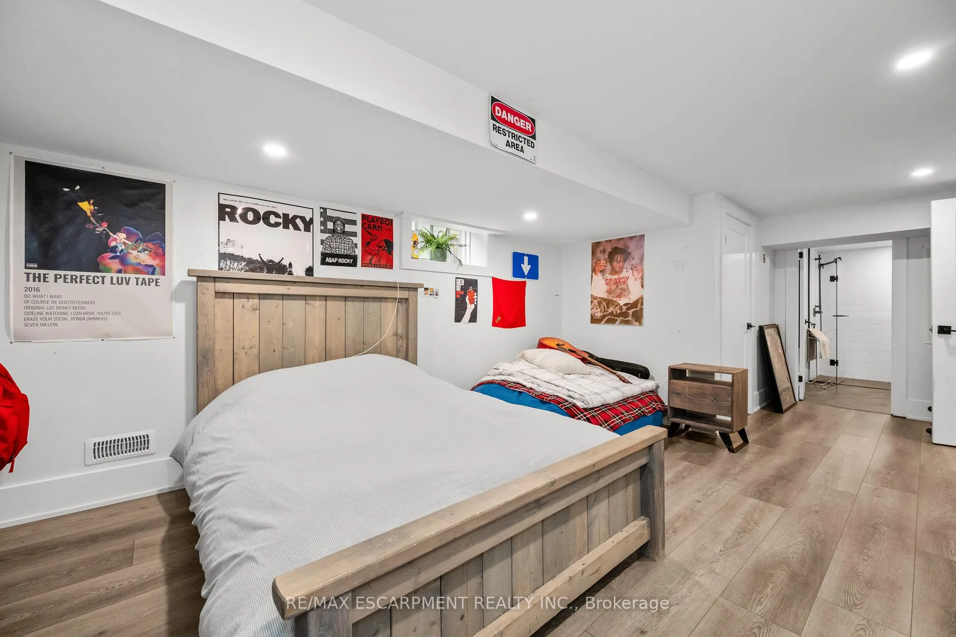 Photo 26 of 1390 Halifax Place, Burlington, Brant — HOMEH