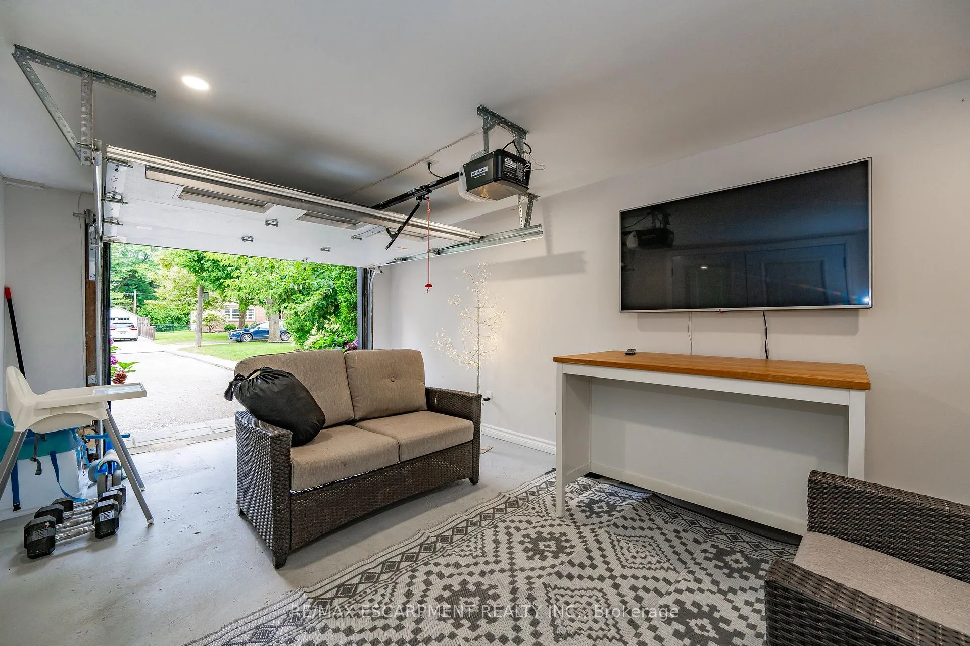 Photo 39 of 1390 Halifax Place, Burlington, Brant — HOMEH