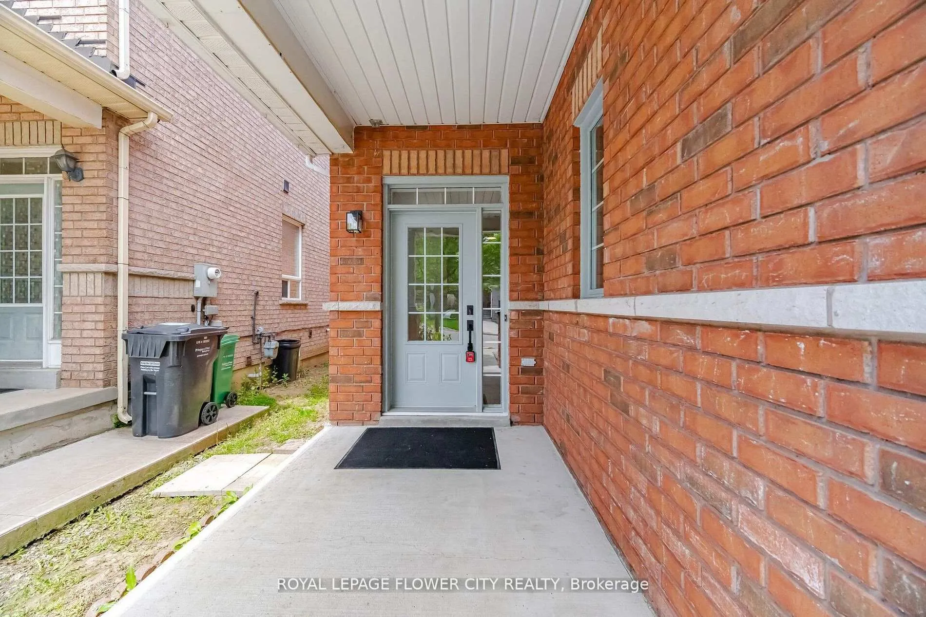 Front of 24 Martree Crescent