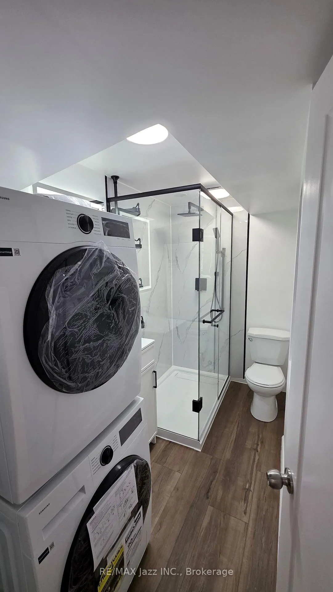 Photo 17 of Unit Lower, 9 Maconnachie Place, Clarington, Bowmanville — HOMEH