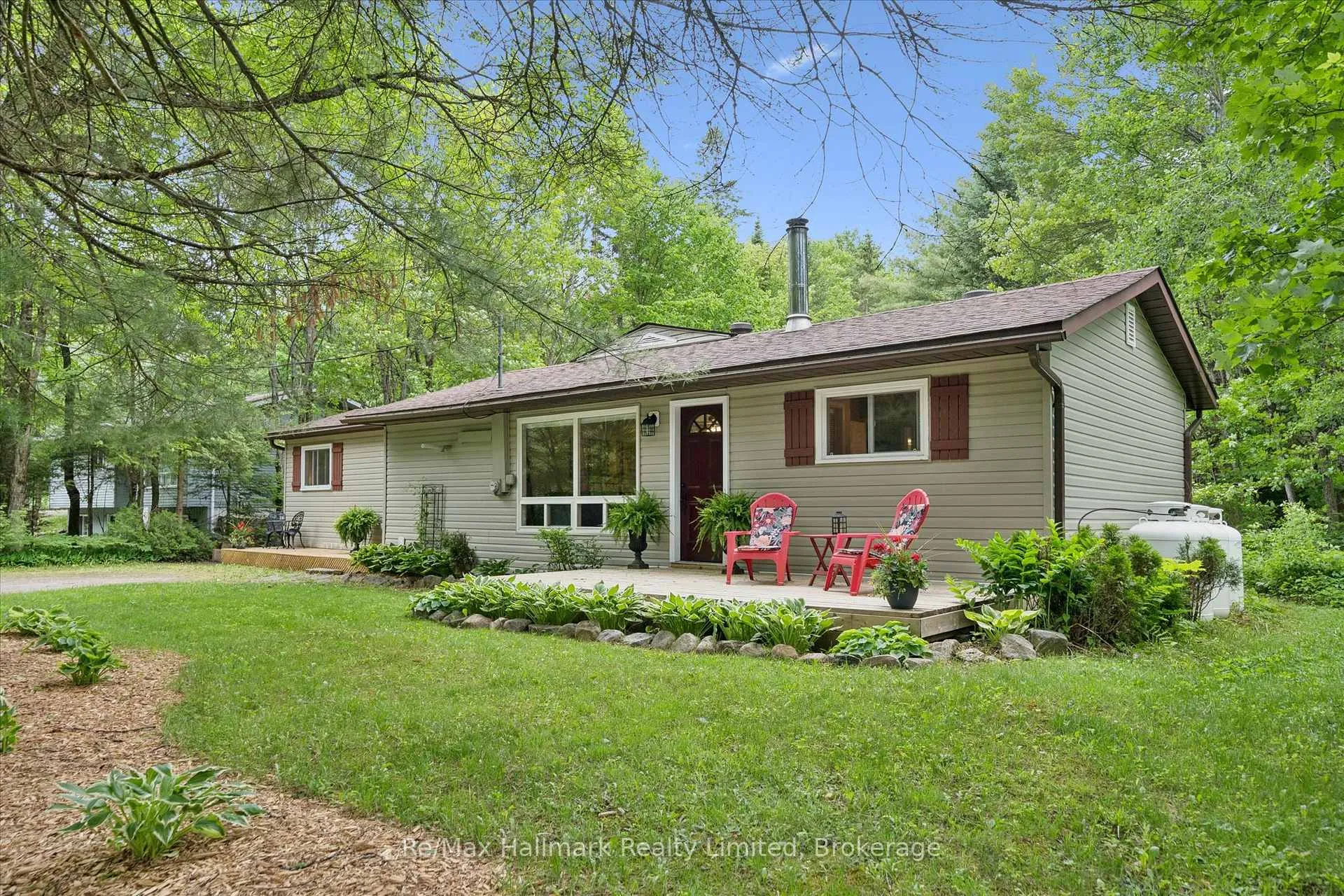 Photo 1 of 1109 Springdale Park Road, Bracebridge, Macaulay — HOMEH
