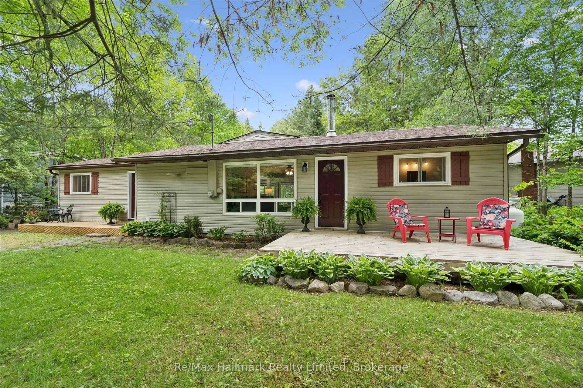 Photo 2 of 1109 Springdale Park Road, Bracebridge, Macaulay — HOMEH