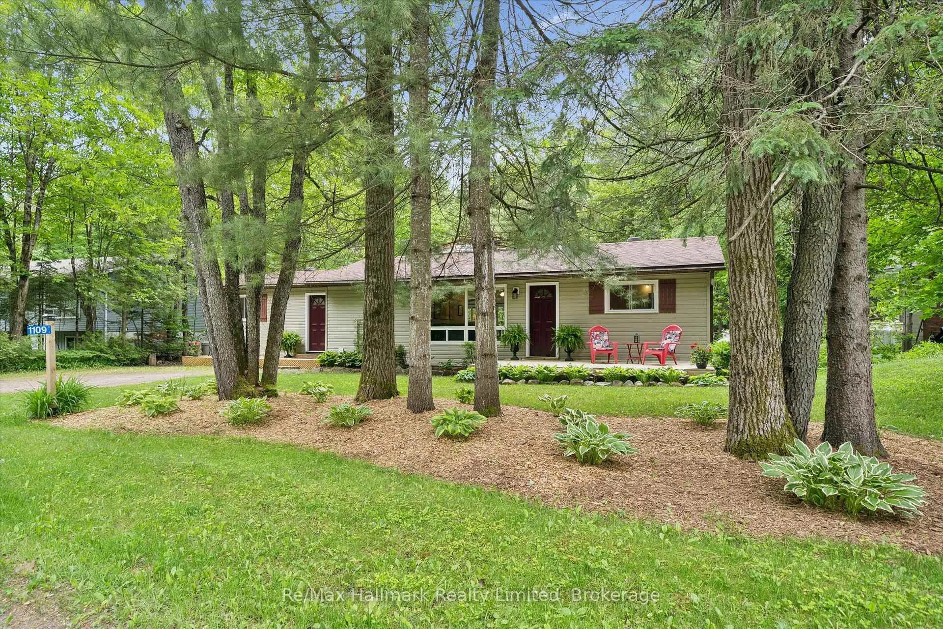 Photo 10 of 1109 Springdale Park Road, Bracebridge, Macaulay — HOMEH