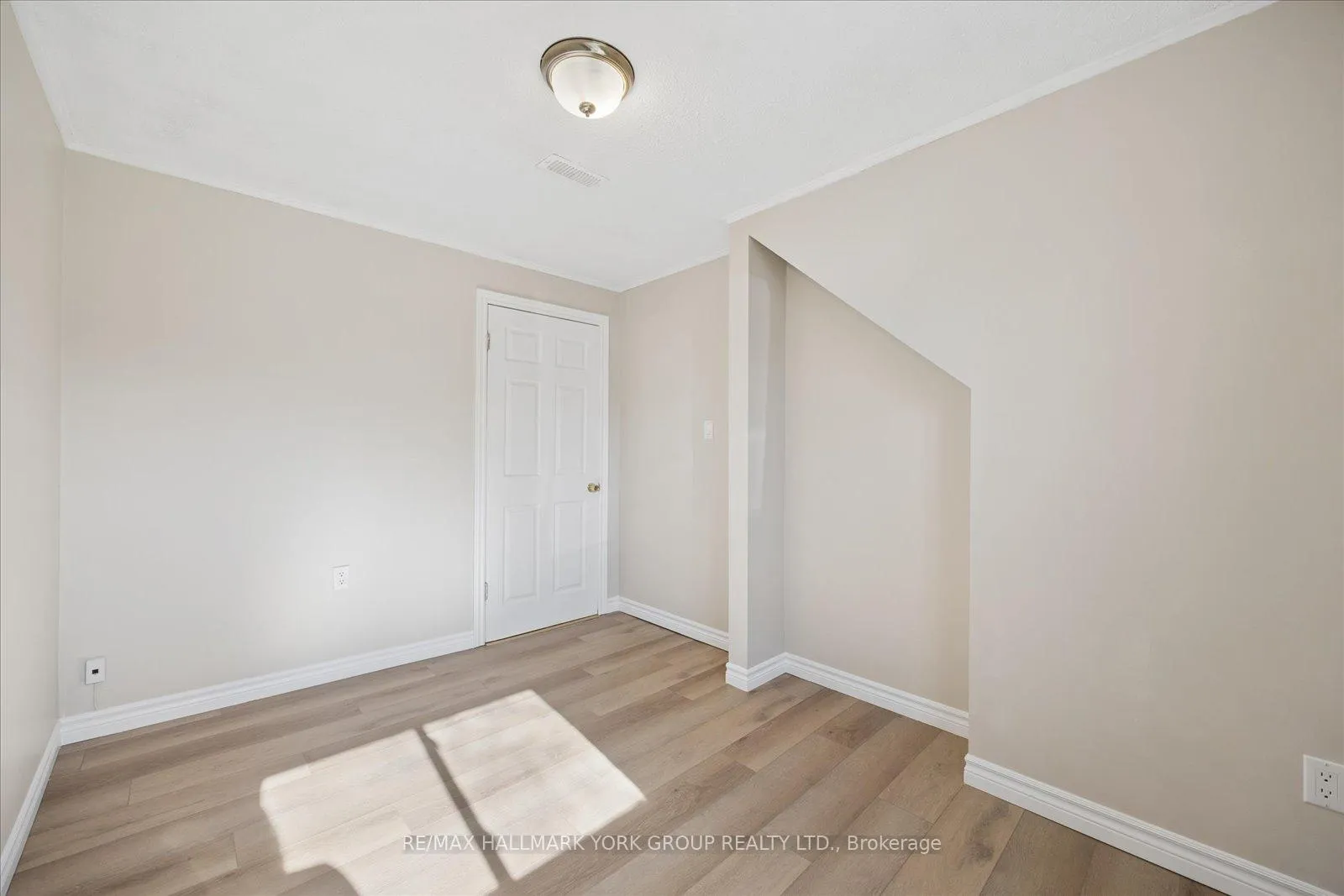 Photo 29 of 61 Adelaide Street, Brock, Cannington — HOMEH