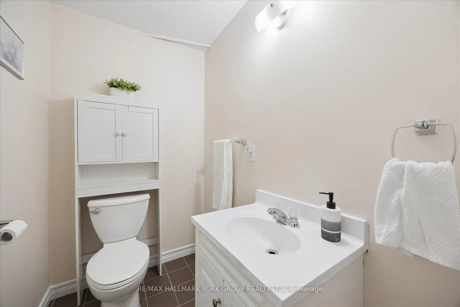 Photo 30 of 61 Adelaide Street, Brock, Cannington — HOMEH
