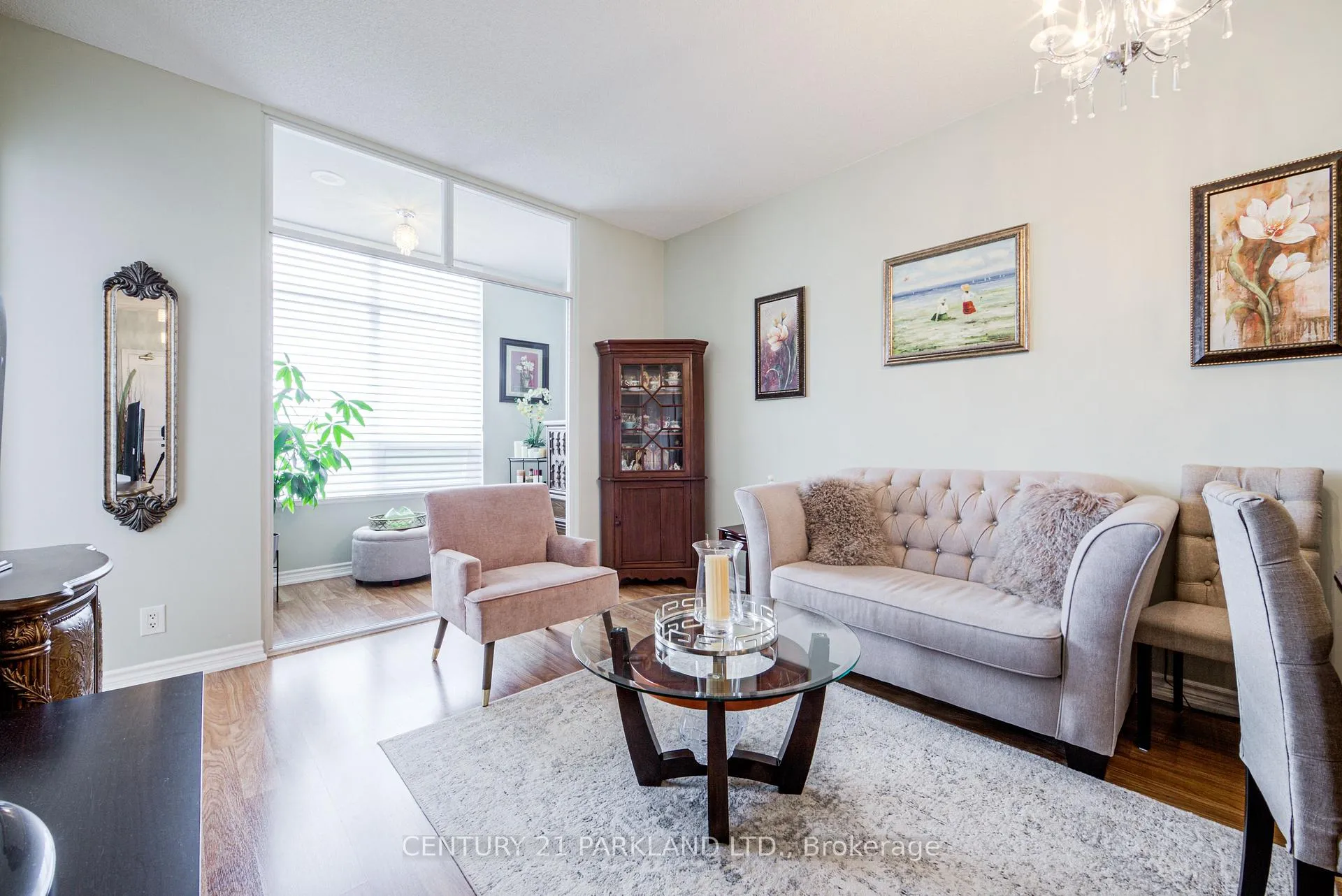 Photo 11 of Unit 501, 9235 Jane Street, Vaughan, Maple — HOMEH