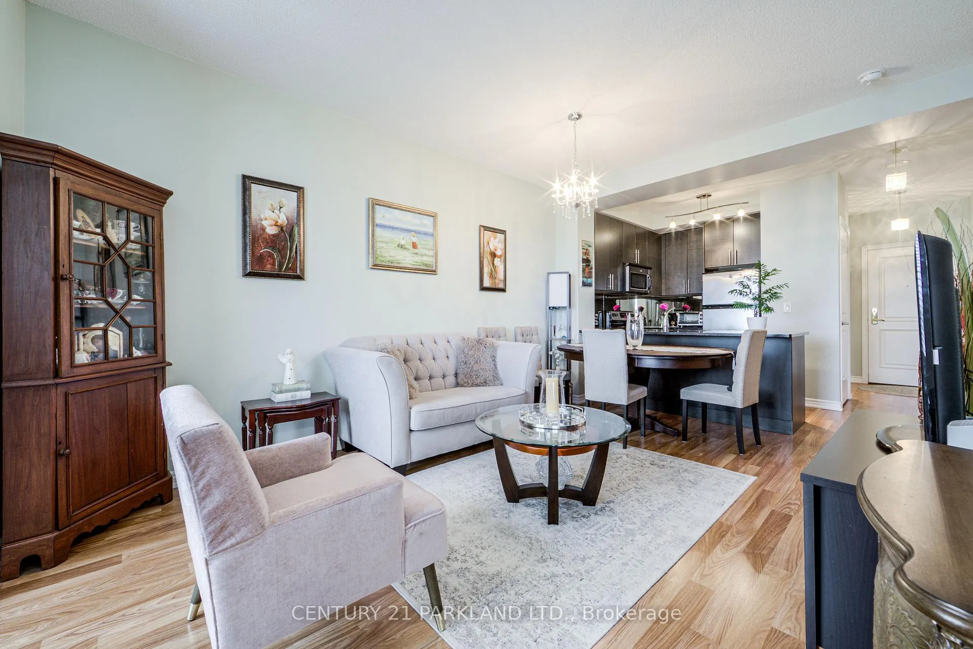 Photo 13 of Unit 501, 9235 Jane Street, Vaughan, Maple — HOMEH