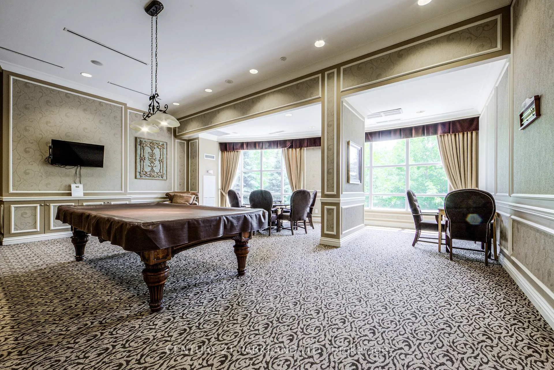 Photo 22 of Unit 501, 9235 Jane Street, Vaughan, Maple — HOMEH