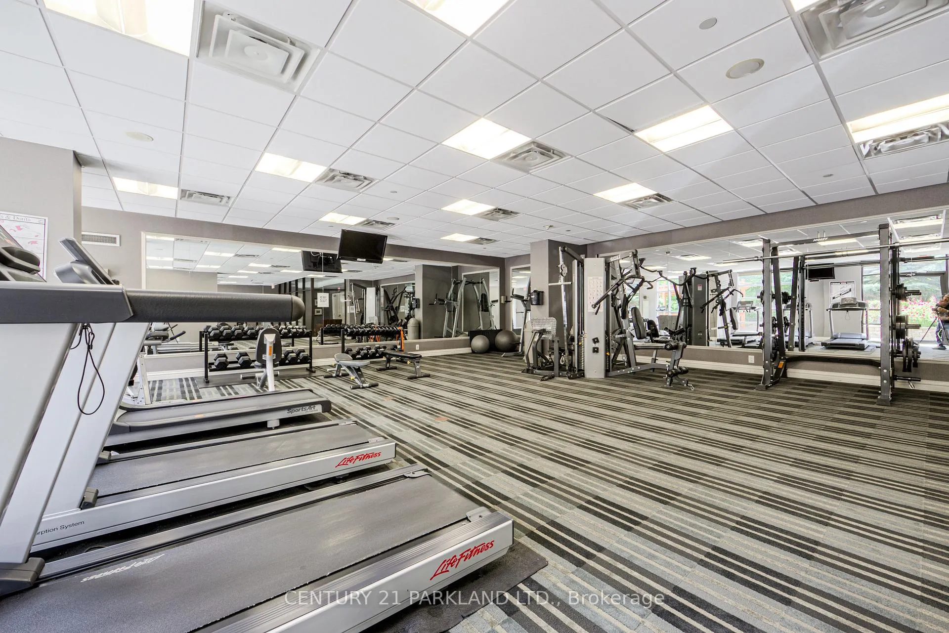 Photo 24 of Unit 501, 9235 Jane Street, Vaughan, Maple — HOMEH