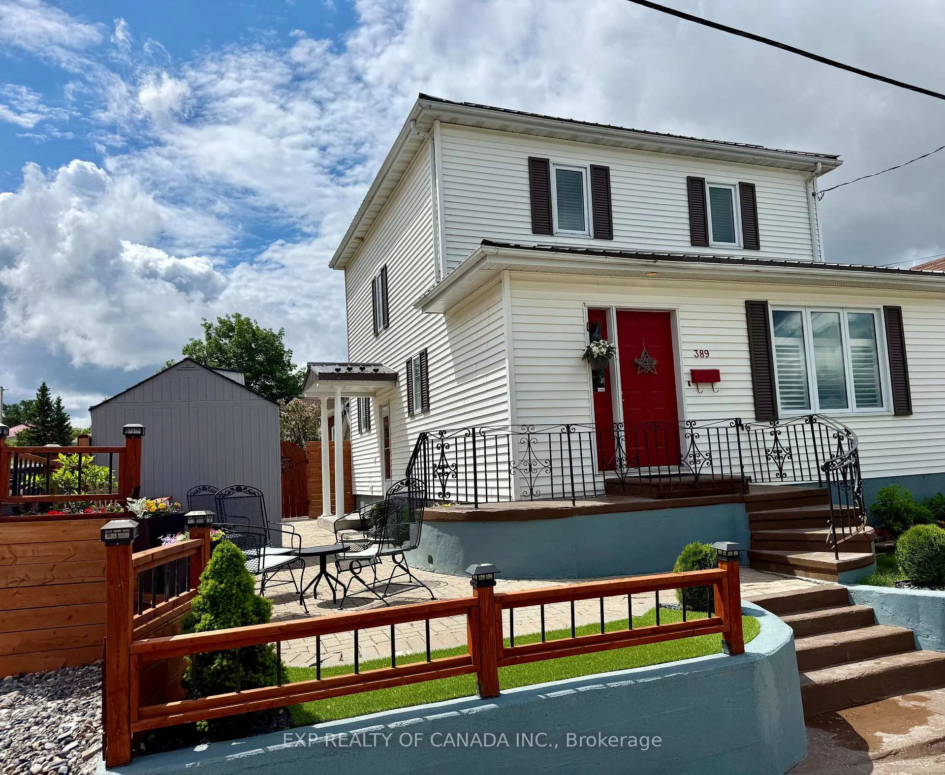 Photo 2 of 389 Eighth Avenue, Timmins, TNE - Hill District — HOMEH