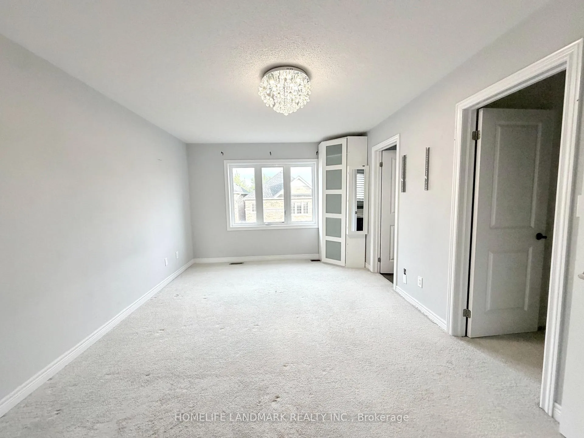 Photo 9 of 15 Wermoth Court, Markham, Wismer — HOMEH