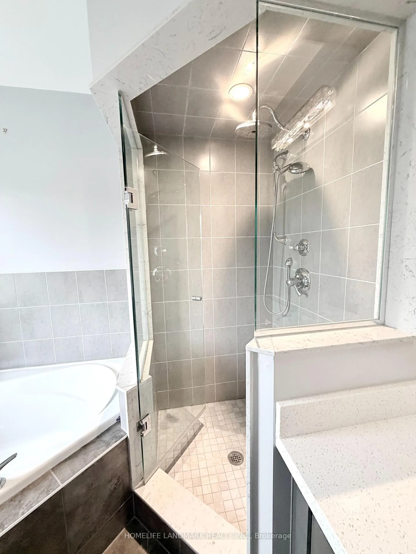 Photo 13 of 15 Wermoth Court, Markham, Wismer — HOMEH