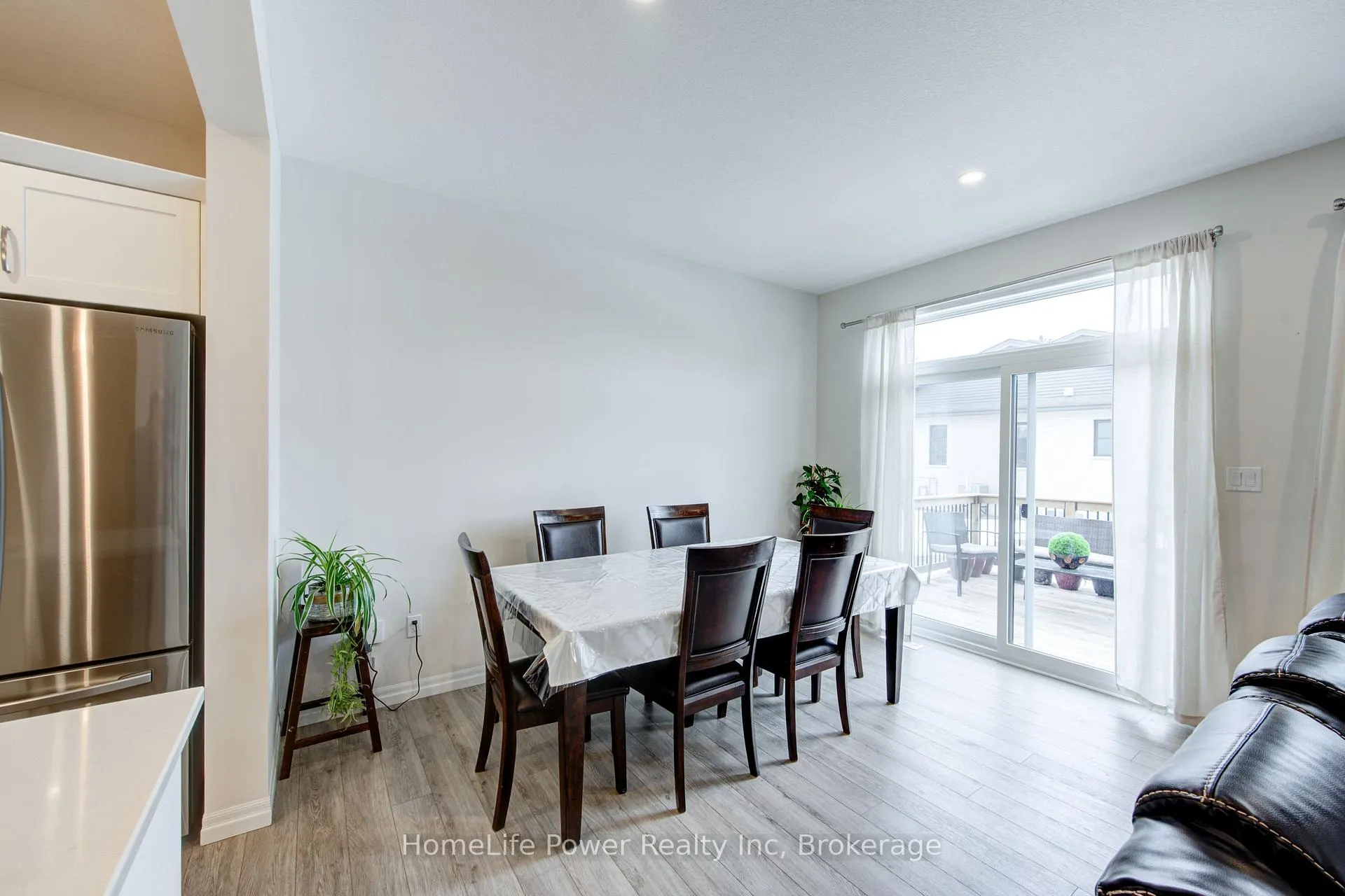 Photo 23 of 4 Braun Avenue, Tillsonburg — HOMEH