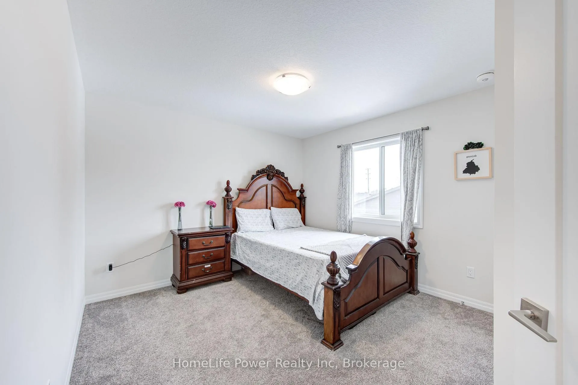 Photo 34 of 4 Braun Avenue, Tillsonburg — HOMEH