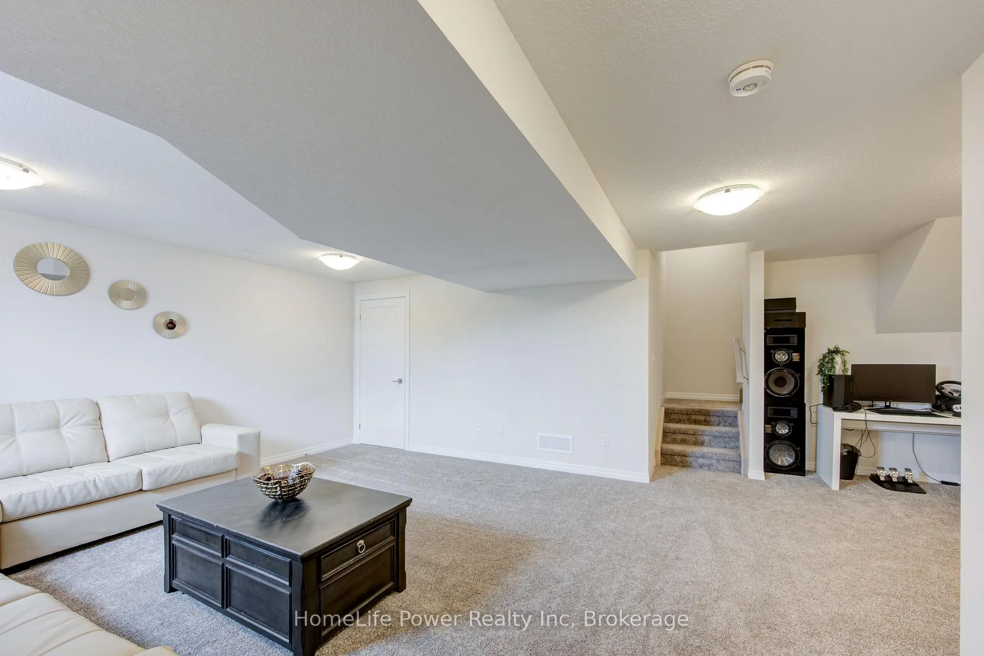 Photo 39 of 4 Braun Avenue, Tillsonburg — HOMEH
