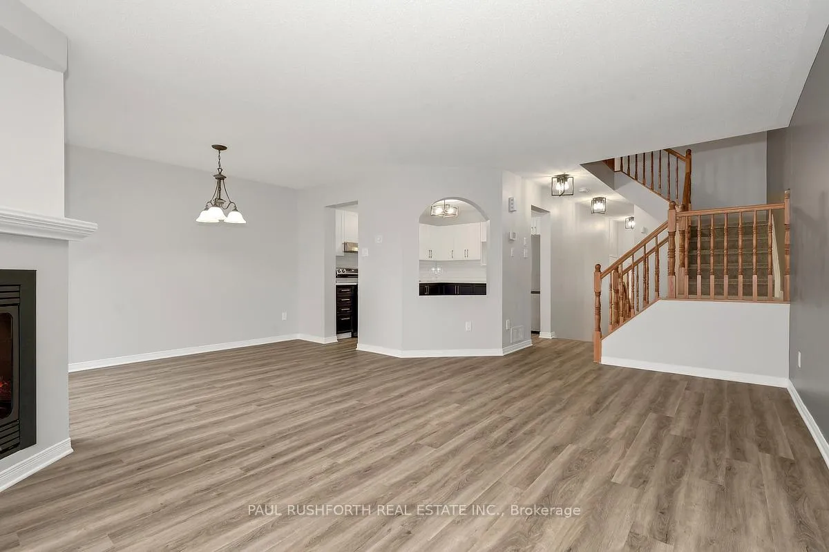 Photo 7 of 558 Louis Toscano Drive, Ottawa, Avalon East — HOMEH