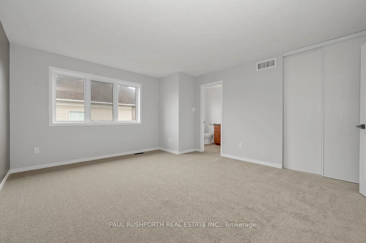 Photo 18 of 558 Louis Toscano Drive, Ottawa, Avalon East — HOMEH