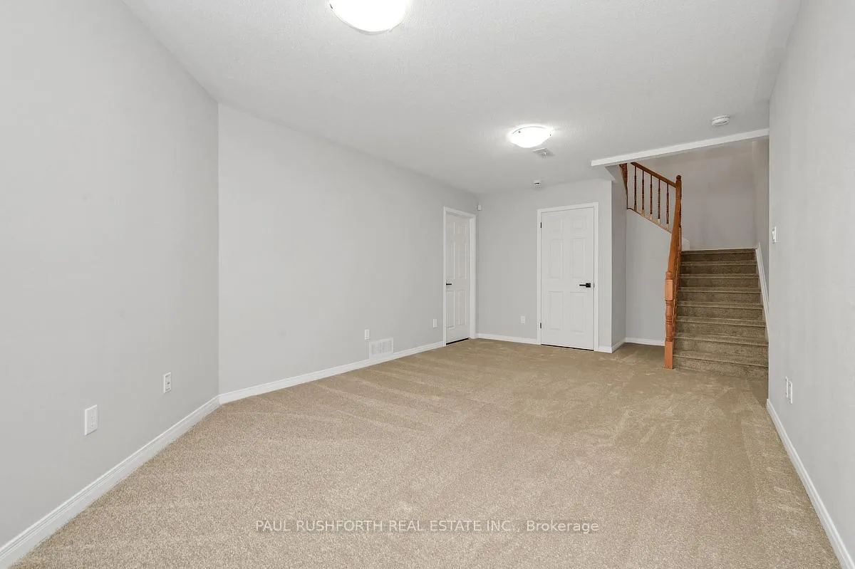 Photo 32 of 558 Louis Toscano Drive, Ottawa, Avalon East — HOMEH