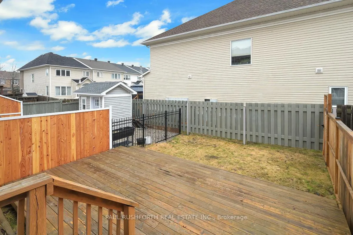 Photo 33 of 558 Louis Toscano Drive, Ottawa, Avalon East — HOMEH