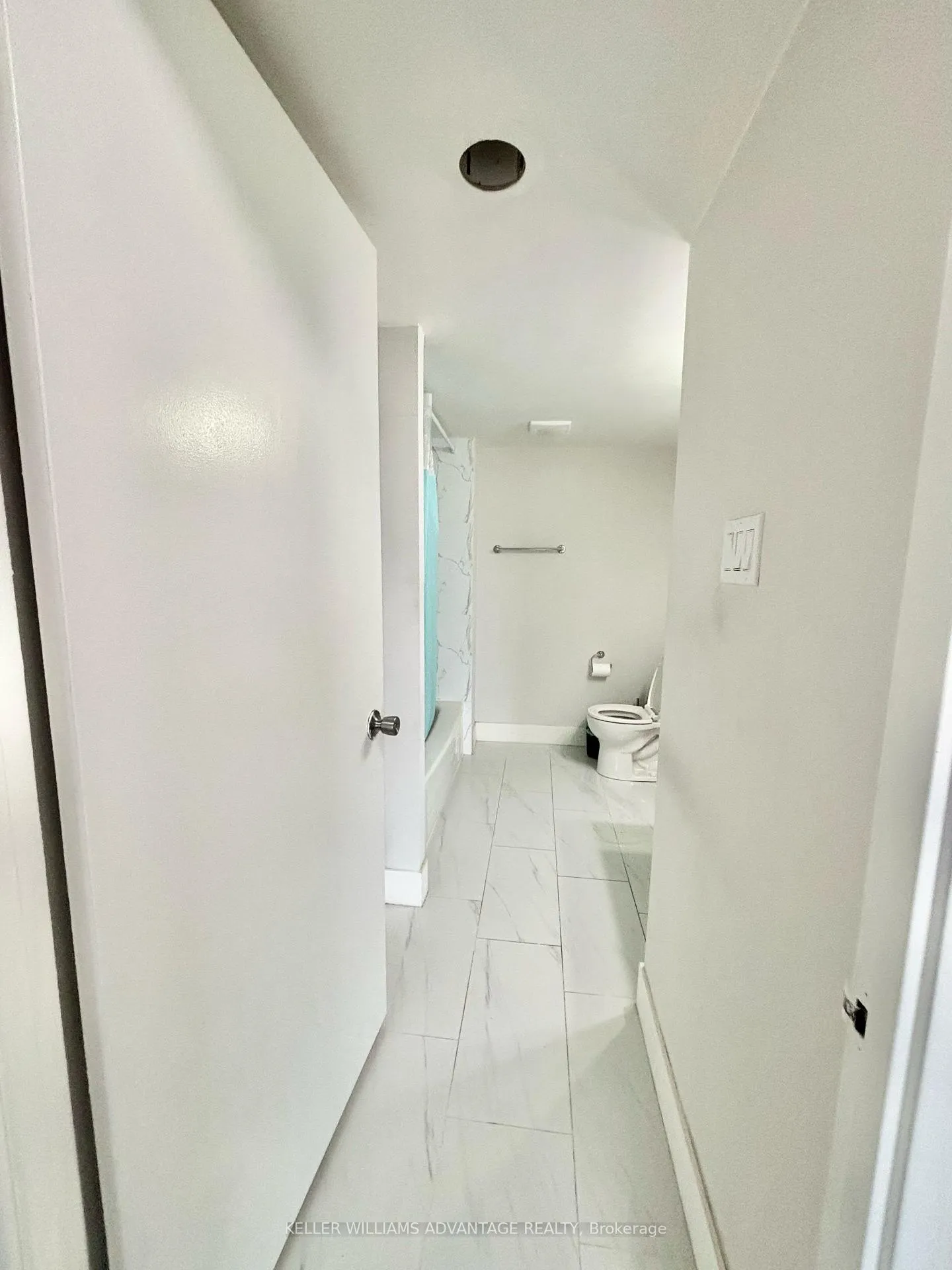 Photo 13 of Unit 1903, 4205 Shipp Drive, Mississauga, City Centre — HOMEH