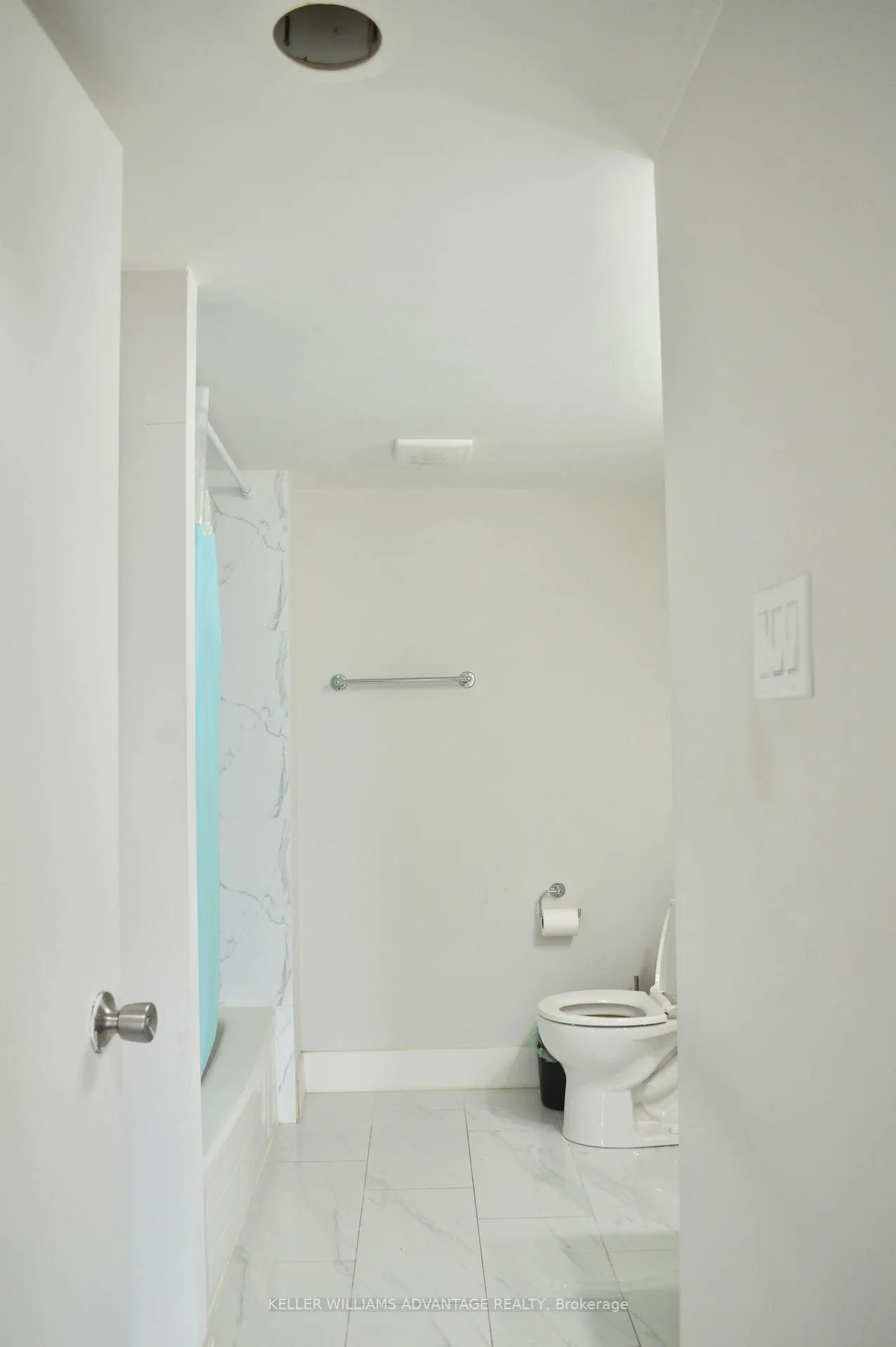 Photo 16 of Unit 1903, 4205 Shipp Drive, Mississauga, City Centre — HOMEH
