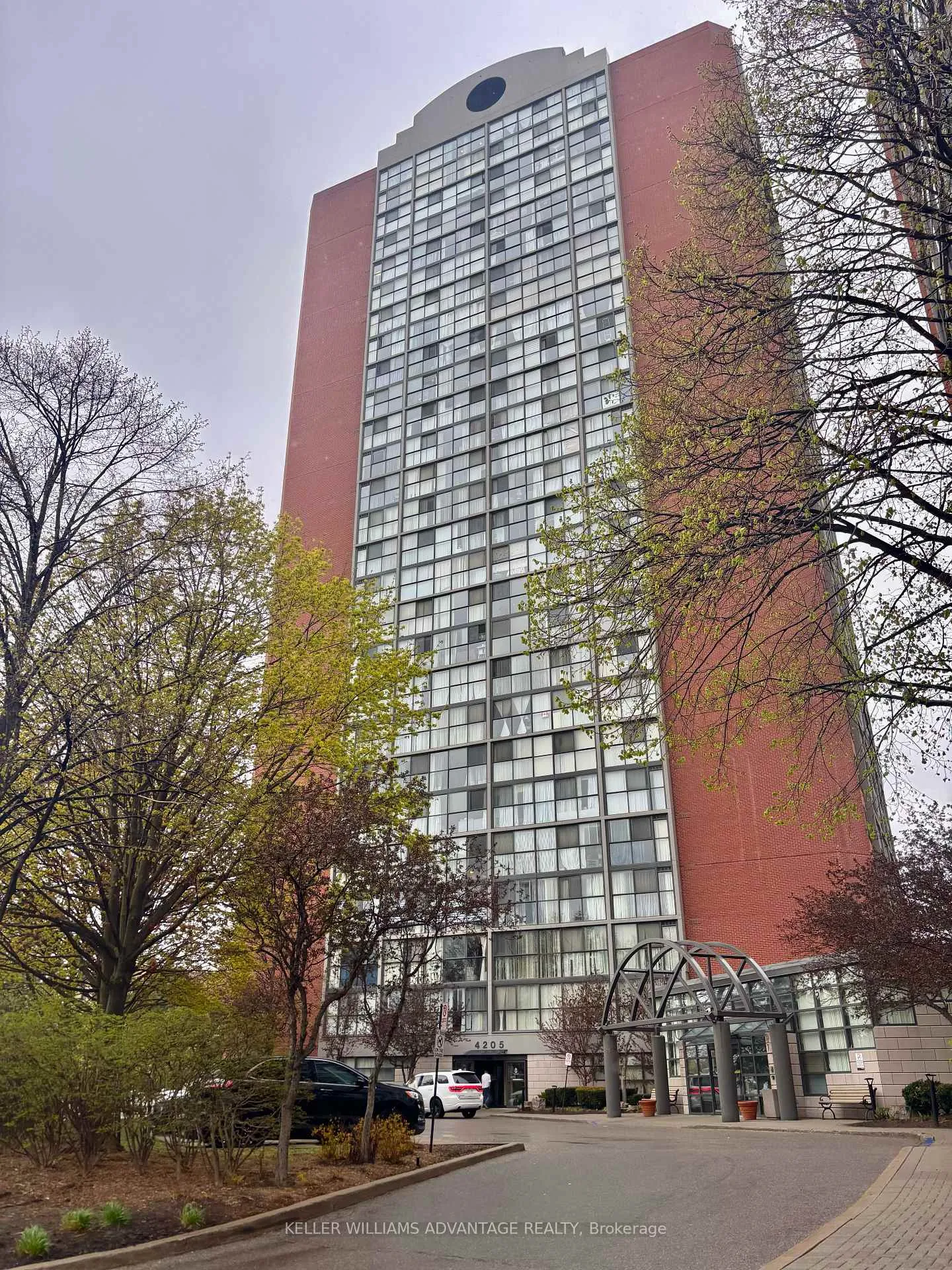 Photo 18 of Unit 1903, 4205 Shipp Drive, Mississauga, City Centre — HOMEH