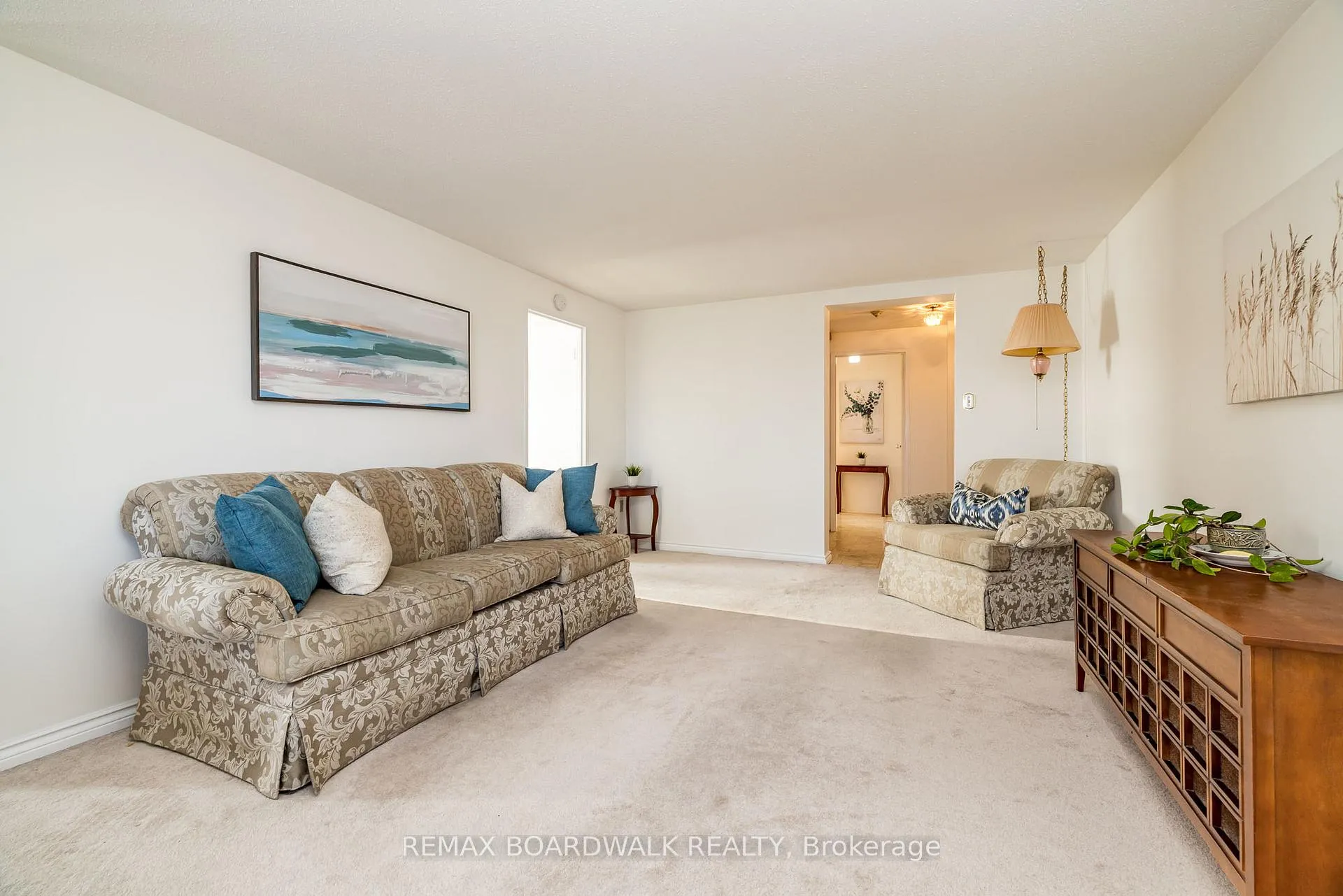 Photo 7 of Unit 204, 1356 Meadowlands Drive E, Ottawa, Borden Farm/Stewart Farm/Carleton Heights/Parkwood Hills — HOMEH