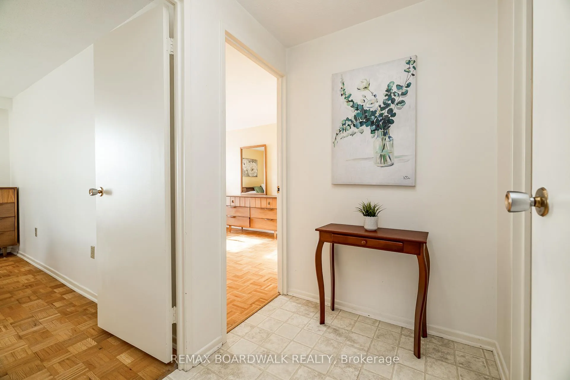 Photo 19 of Unit 204, 1356 Meadowlands Drive E, Ottawa, Borden Farm/Stewart Farm/Carleton Heights/Parkwood Hills — HOMEH