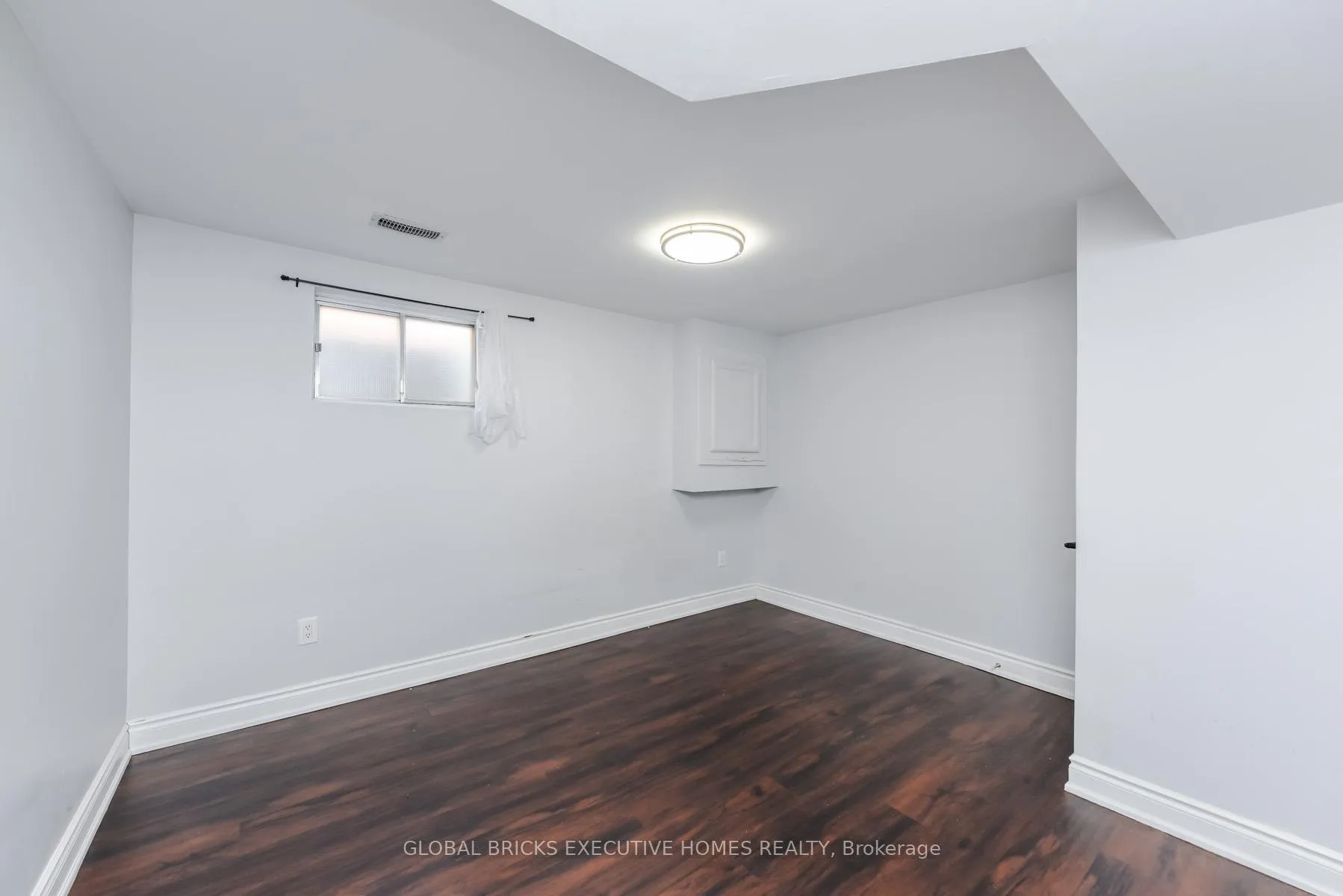 Photo 40 of 77 Blackthorn Lane, Brampton, Brampton North — HOMEH
