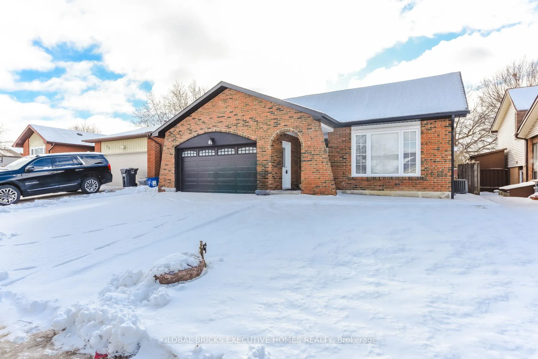 Photo 45 of 77 Blackthorn Lane, Brampton, Brampton North — HOMEH